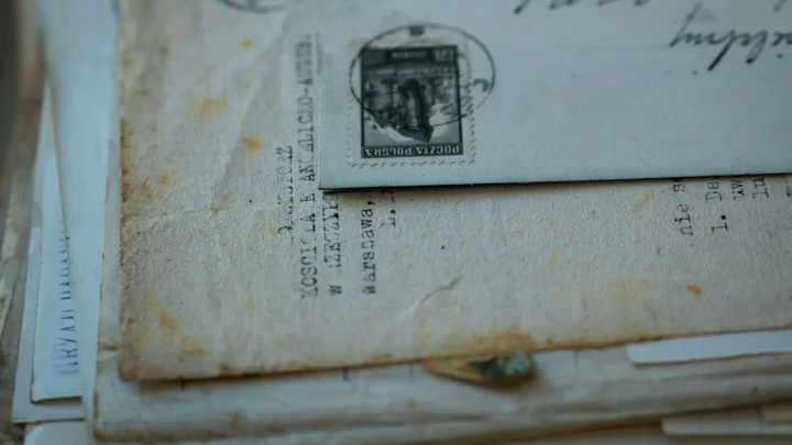 Archives in Poland archiwa Polska genealogy family history genealogia szukainie przodków Polish citizenship passport obywatelstwo polskie paszport